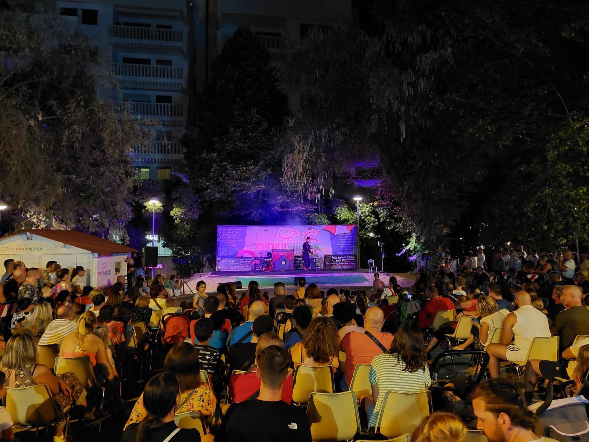 Hotel Caravel Park Rimini Exterior photo